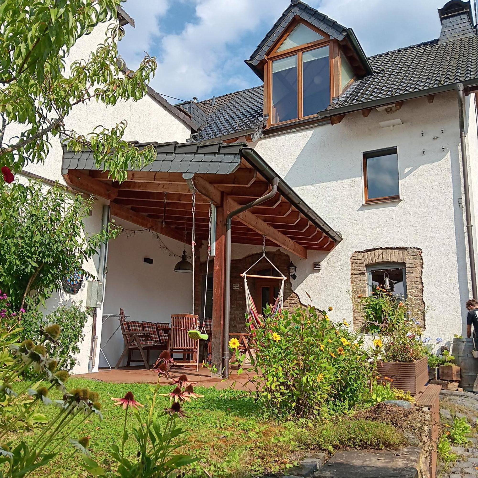 Eifler Brunnenhaus Villa Dumpelfeld Exterior photo